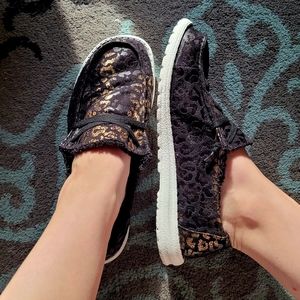 Gypsy Jazz Jazzy Sneakers